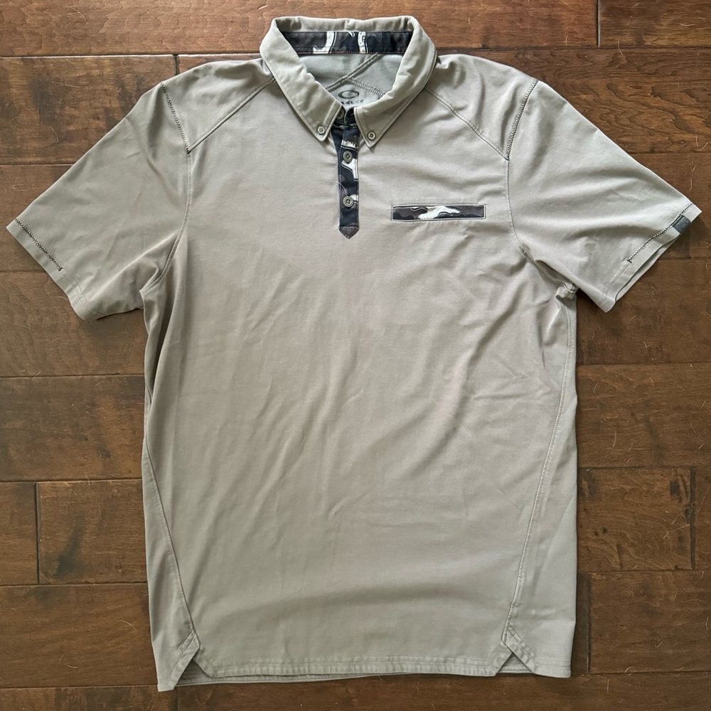 Oakley Camo Detail Golf Shirt